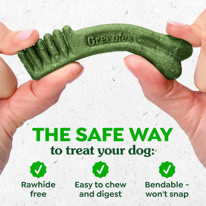 Greenies Original Petite Natural Dog Dental Care Chews Oral Health Dog Treats, 36 Ounce Pack (60 Treats)